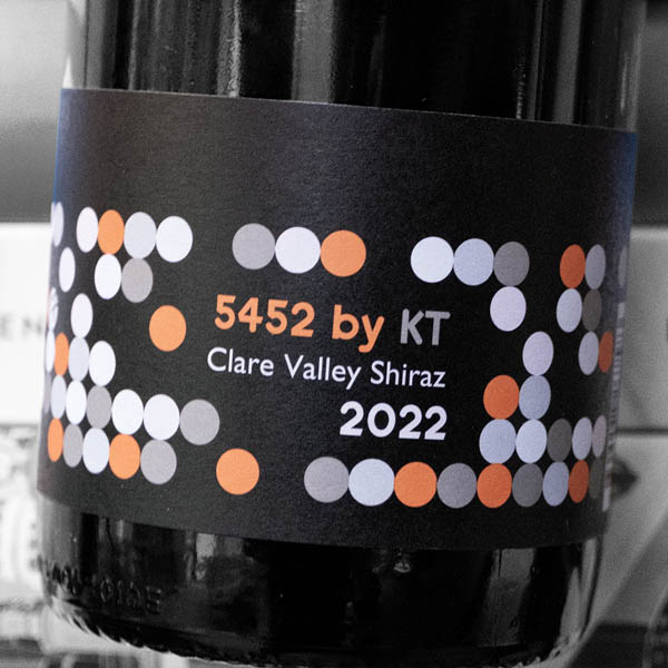 lake breeze arthurs reserve cabernet sauvignon malbec petit verdot 2021 01